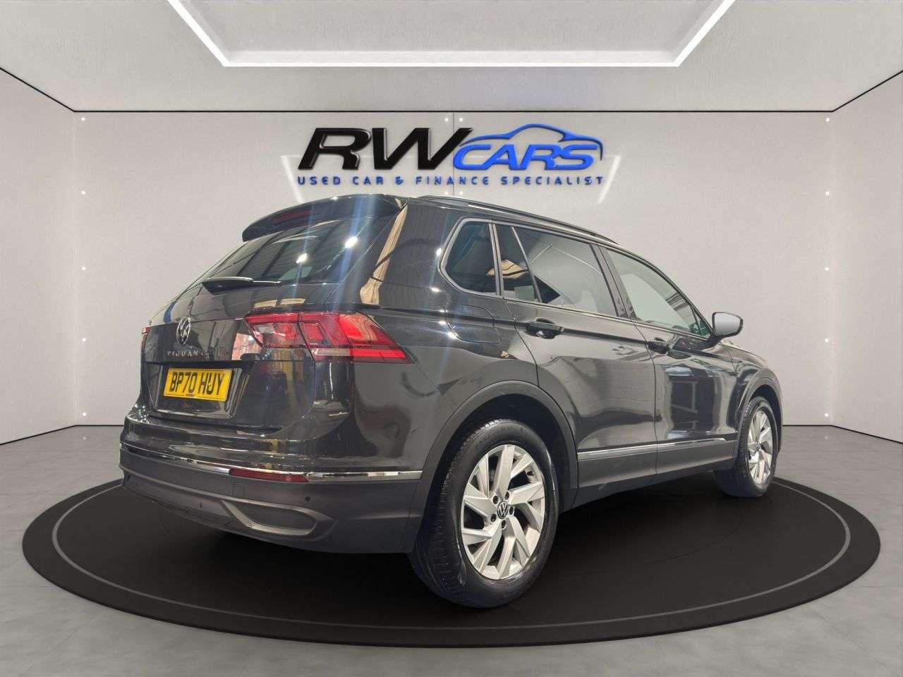 2021 VOLKSWAGEN TIGUAN 2021 VOLKSWAGEN TIGUAN