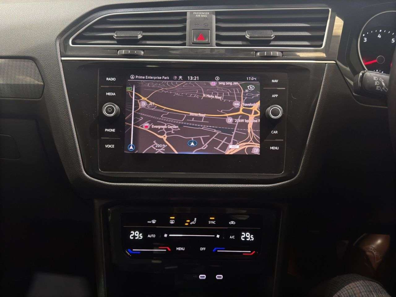 2021 VOLKSWAGEN TIGUAN 2021 VOLKSWAGEN TIGUAN