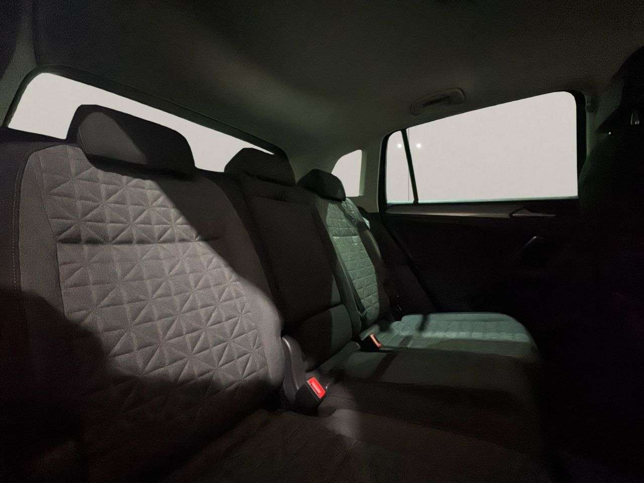 2021 VOLKSWAGEN TIGUAN 2021 VOLKSWAGEN TIGUAN