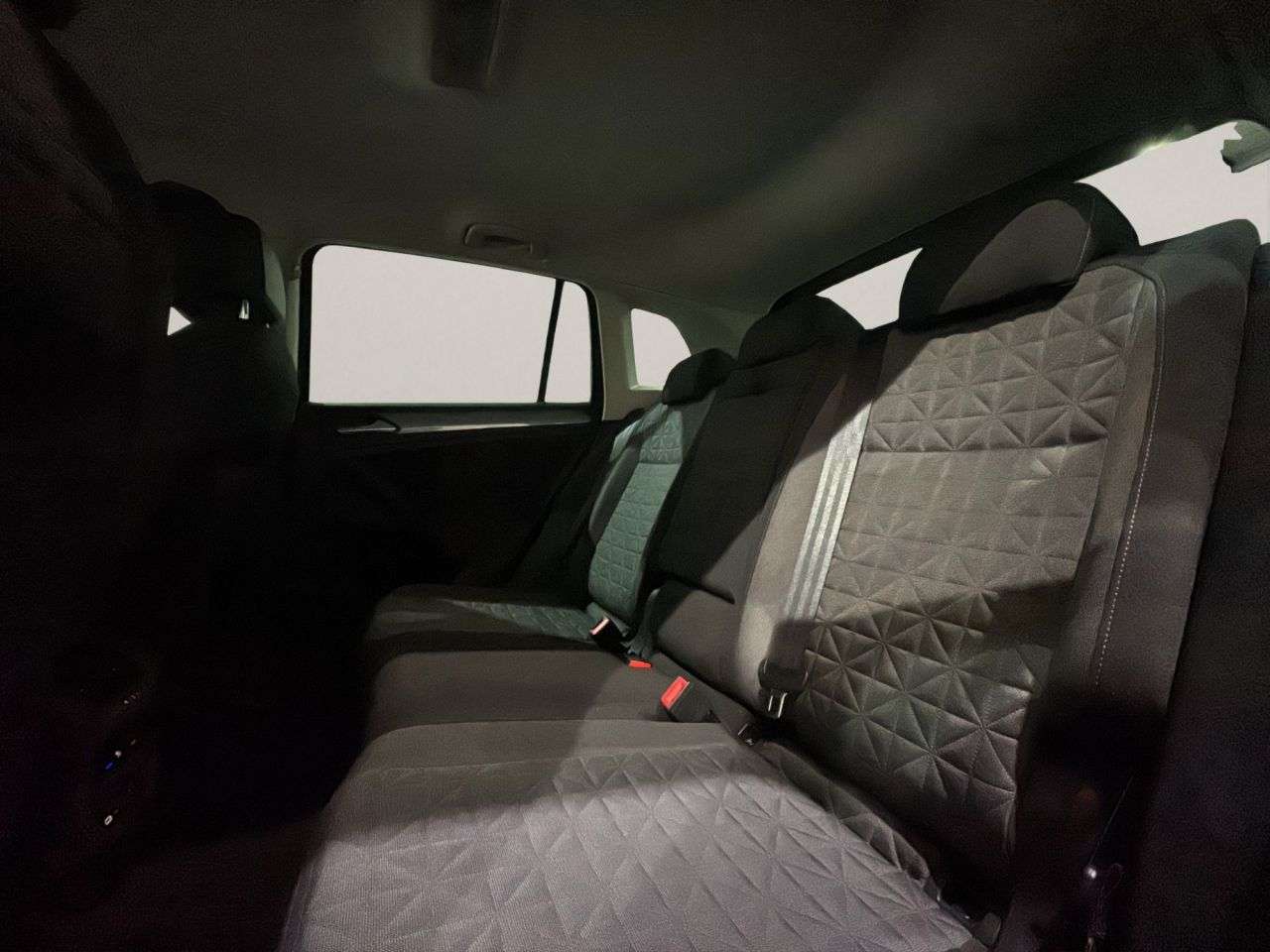 2021 VOLKSWAGEN TIGUAN 2021 VOLKSWAGEN TIGUAN