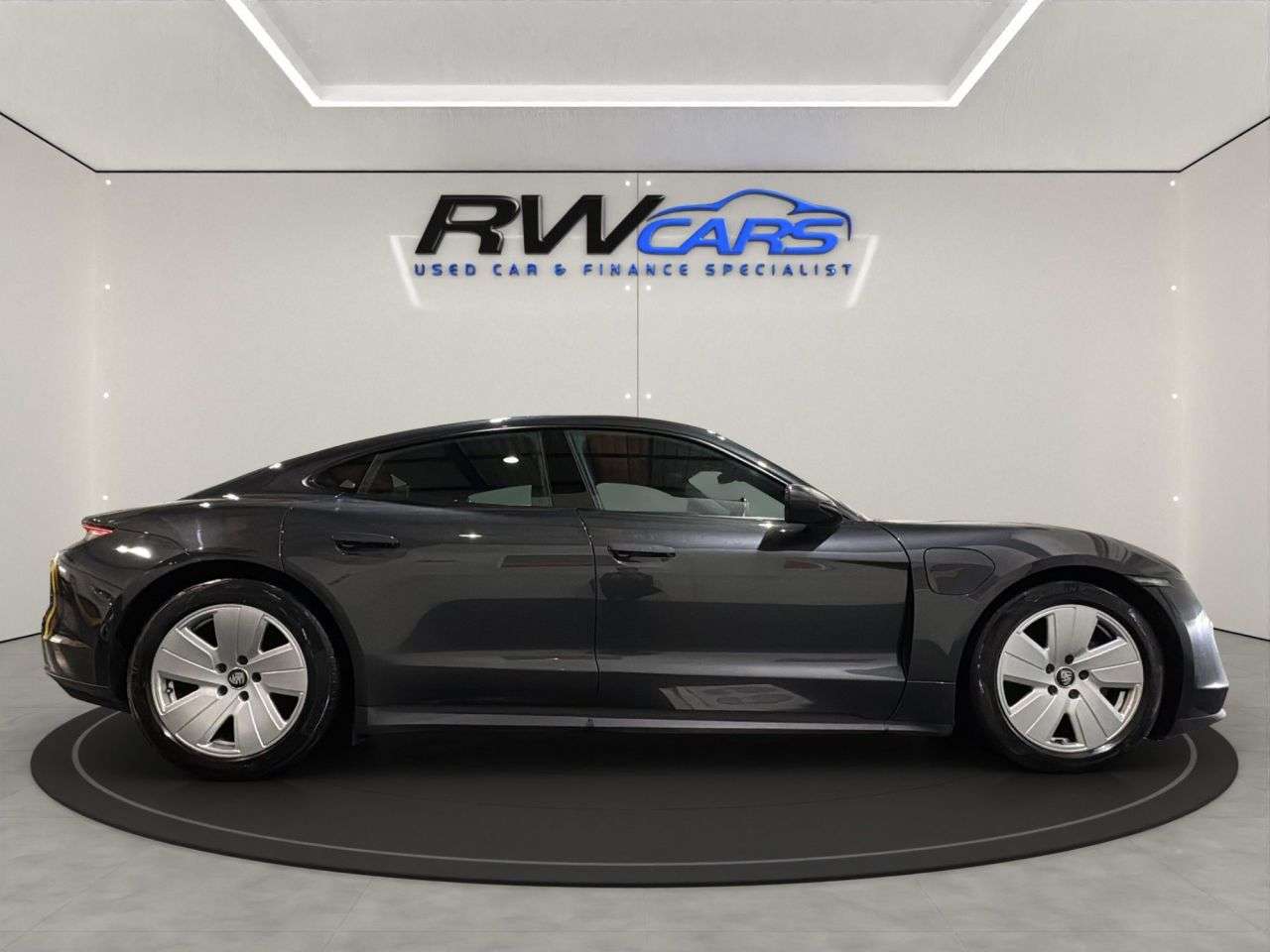 2021 PORSCHE TAYCAN 2021 PORSCHE TAYCAN