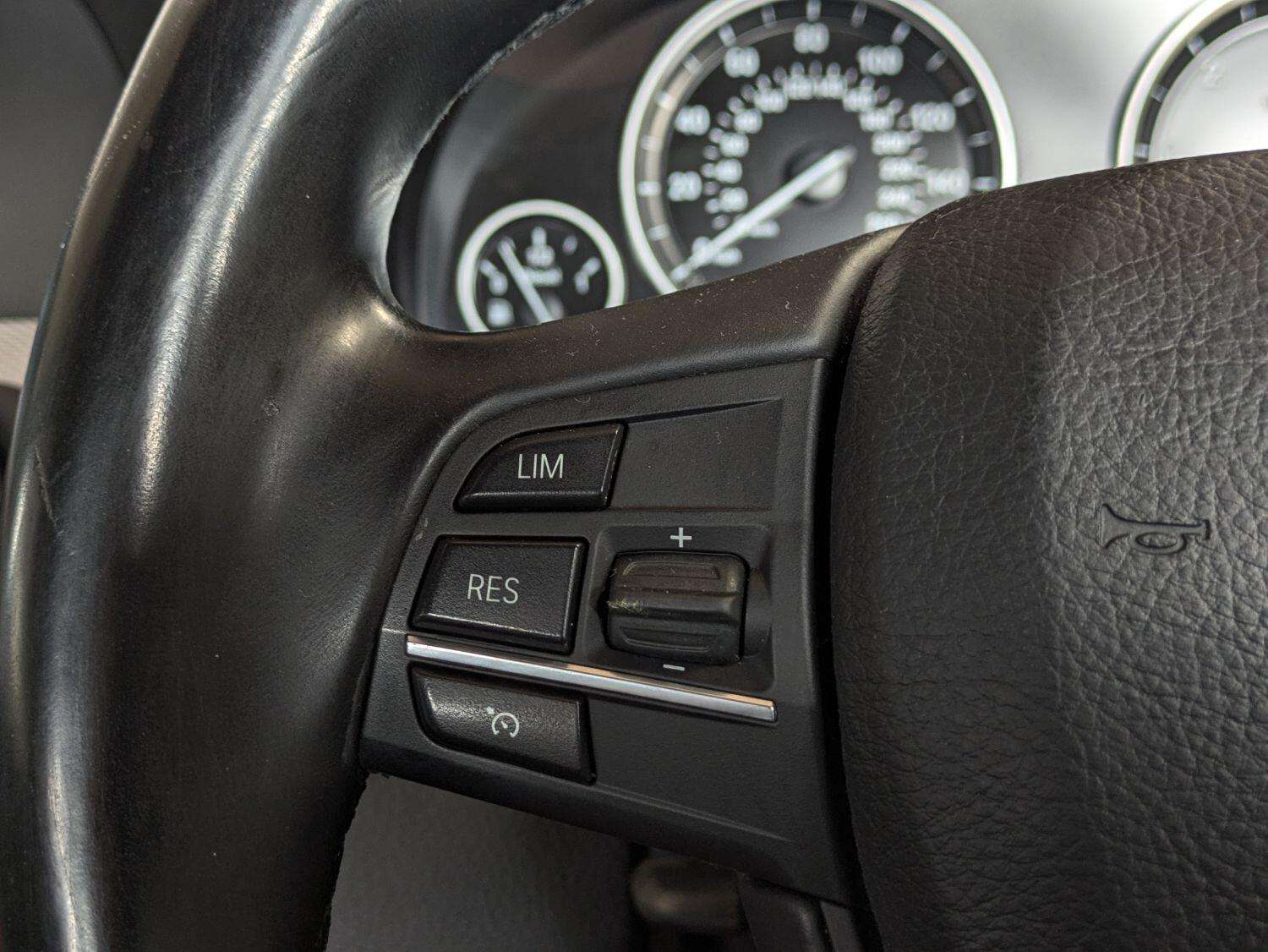 2012 BMW 5 SERIES 2012 BMW 5 SERIES