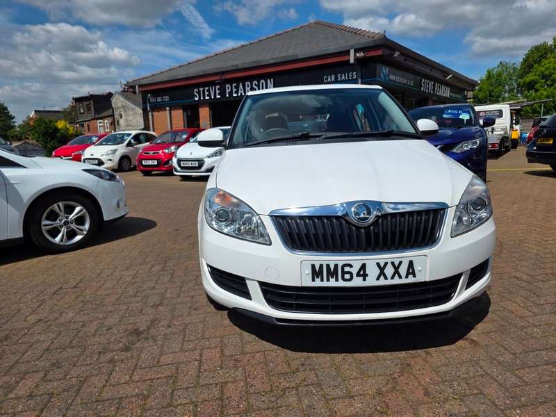 2015 SKODA FABIA 2015 SKODA FABIA