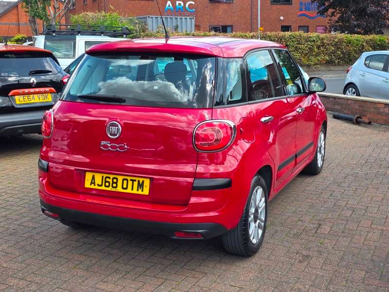 2018 FIAT 500L 2018 FIAT 500L