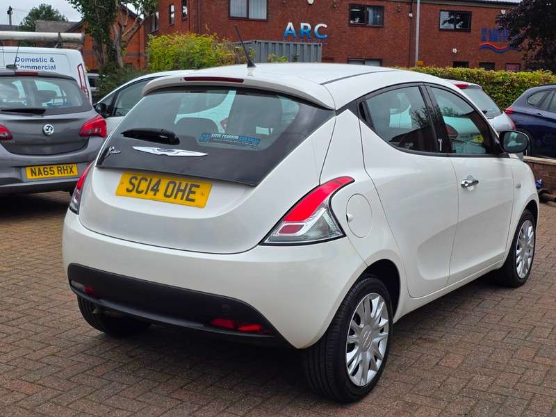 2014 CHRYSLER YPSILON 2014 CHRYSLER YPSILON