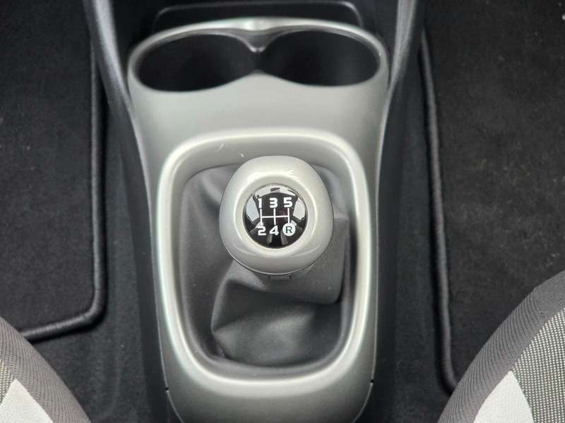 2015 TOYOTA AYGO 2015 TOYOTA AYGO