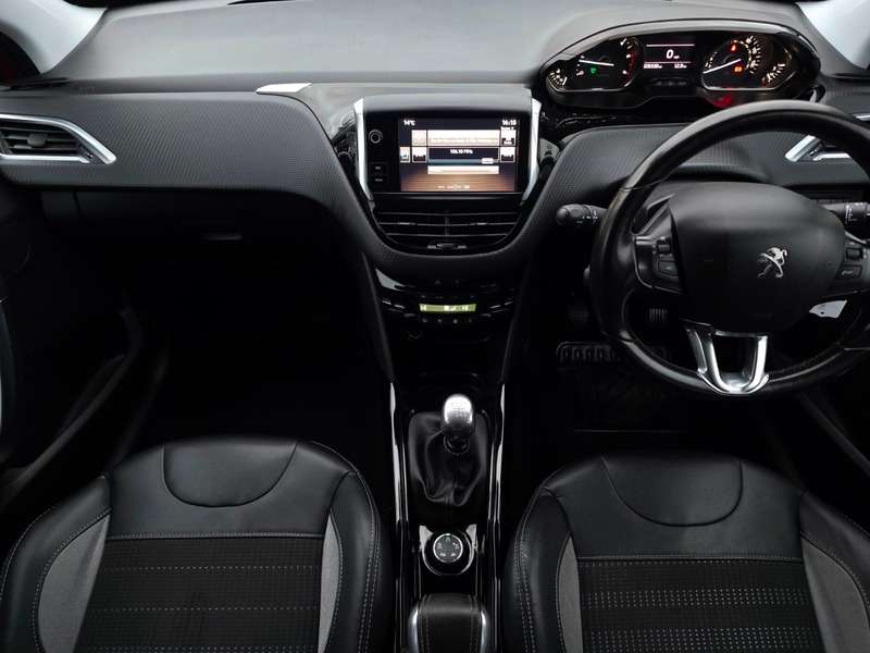 2016 PEUGEOT 2008 2016 PEUGEOT 2008