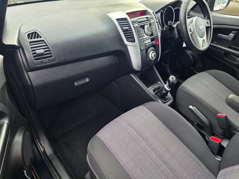 2010 KIA VENGA 2010 KIA VENGA