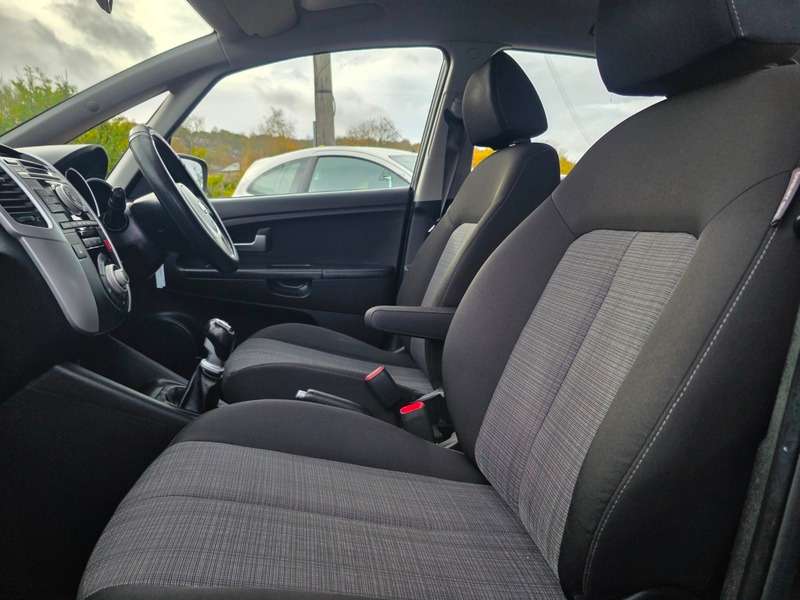 2010 KIA VENGA 2010 KIA VENGA