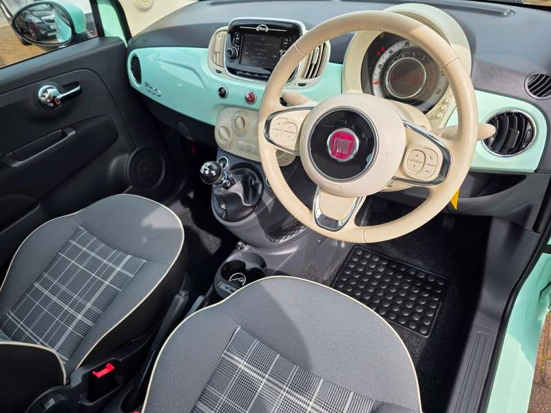 2017 FIAT 500 2017 FIAT 500