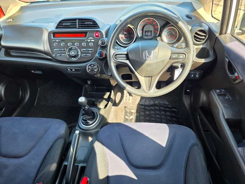 2013 HONDA JAZZ 2013 HONDA JAZZ