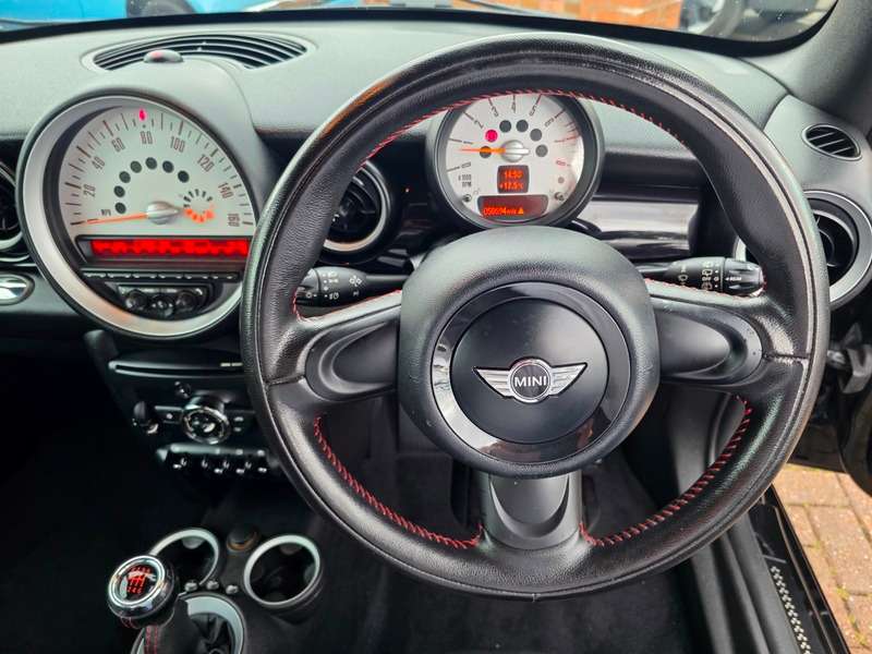 2011 MINI MINI 2011 MINI MINI