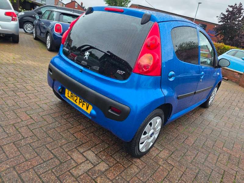2012 PEUGEOT 107 2012 PEUGEOT 107