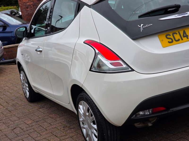 2014 CHRYSLER YPSILON 2014 CHRYSLER YPSILON