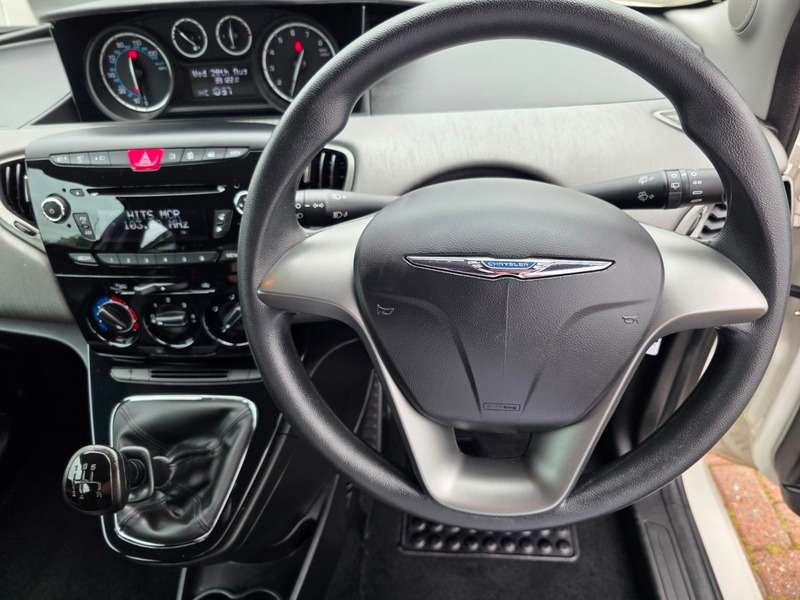 2014 CHRYSLER YPSILON 2014 CHRYSLER YPSILON