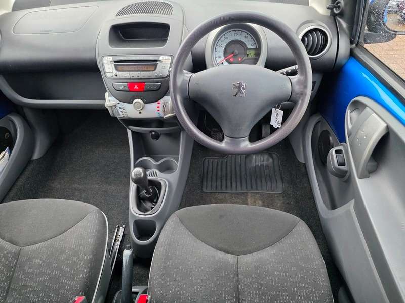 2012 PEUGEOT 107 2012 PEUGEOT 107