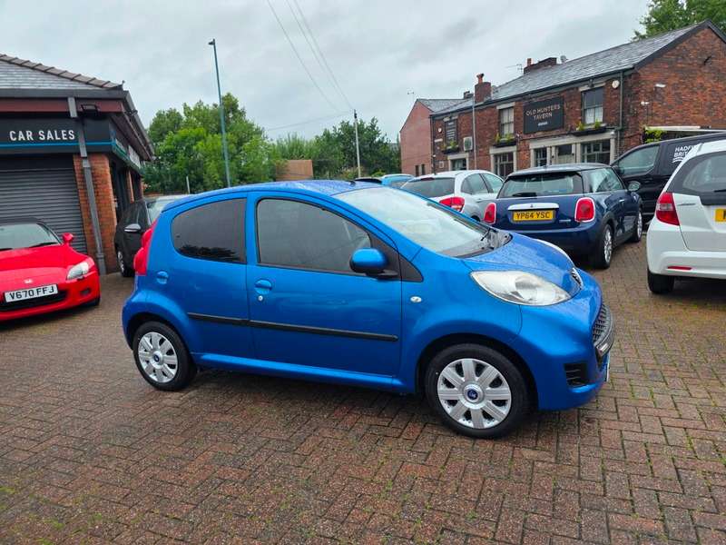 2012 PEUGEOT 107 2012 PEUGEOT 107