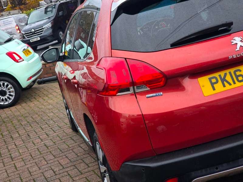 2016 PEUGEOT 2008 2016 PEUGEOT 2008