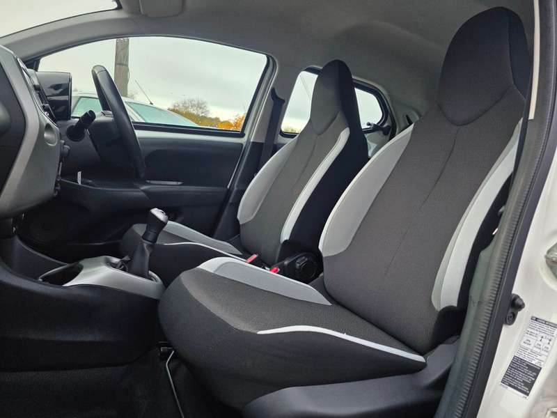 2015 TOYOTA AYGO 2015 TOYOTA AYGO
