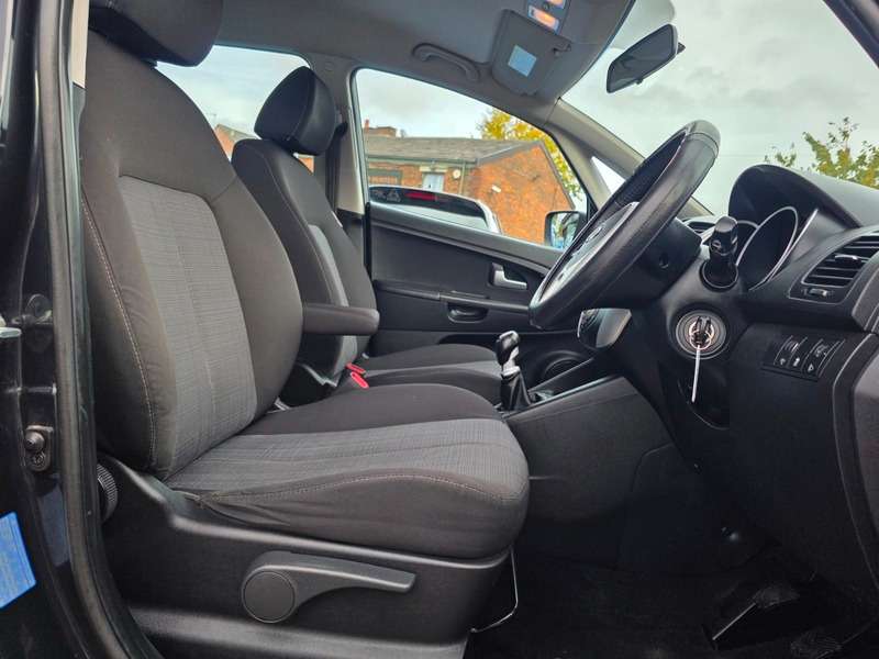 2010 KIA VENGA 2010 KIA VENGA