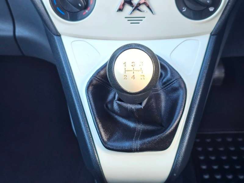 2014 FORD KA 2014 FORD KA