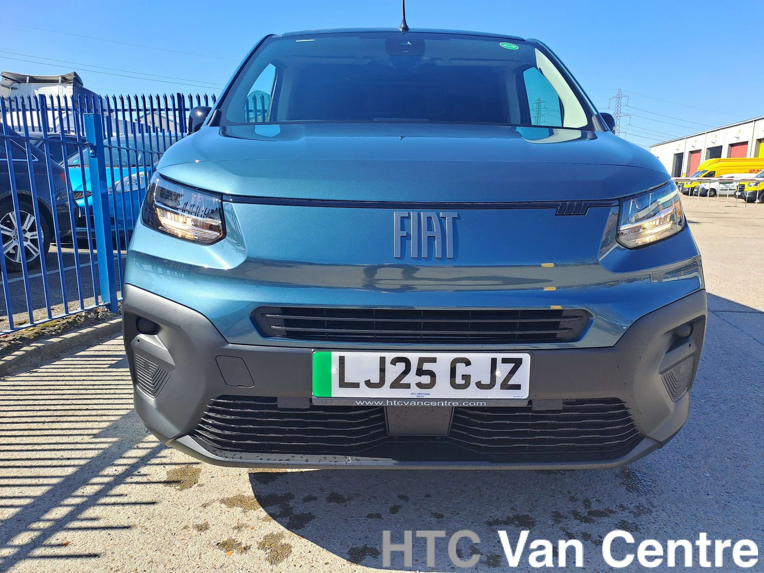 null FIAT E-DOBLO null FIAT E-DOBLO