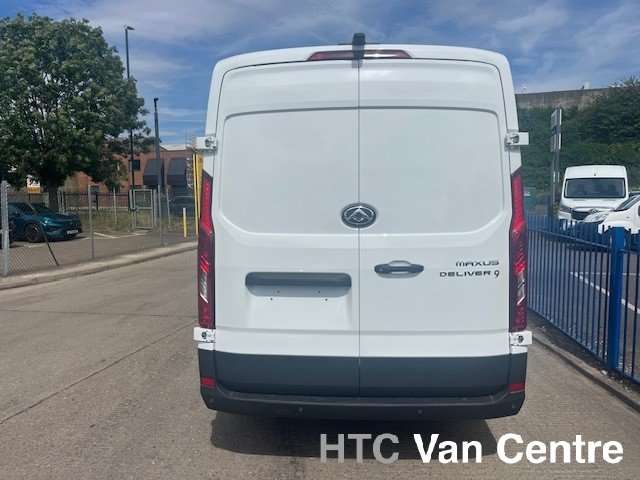 null MAXUS DELIVER 9 null MAXUS DELIVER 9