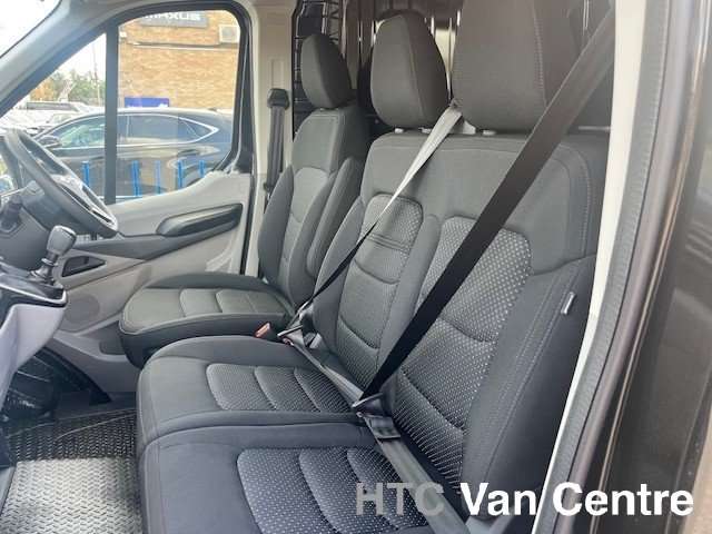 null MAXUS DELIVER 9 null MAXUS DELIVER 9