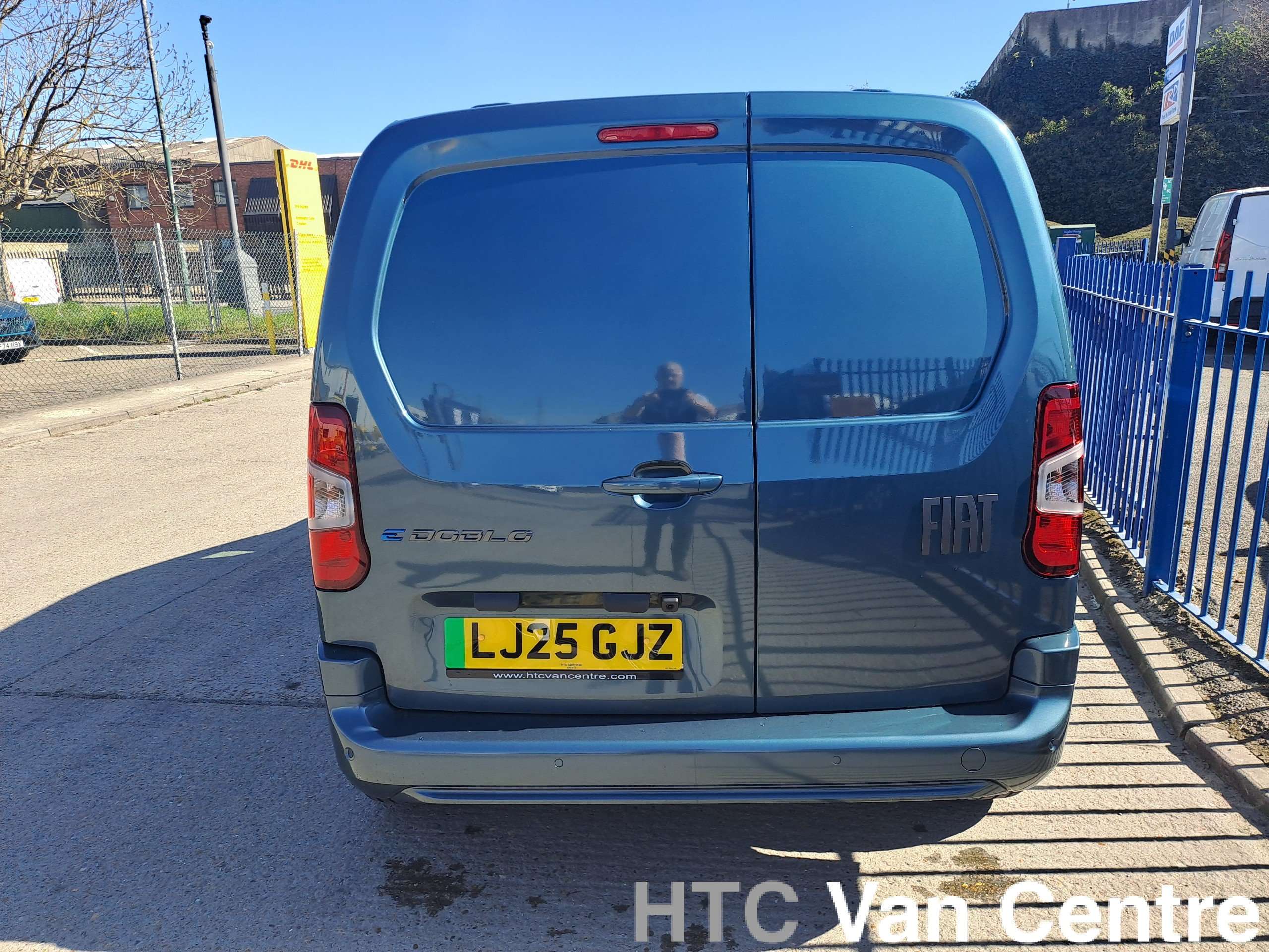 null FIAT E-DOBLO null FIAT E-DOBLO