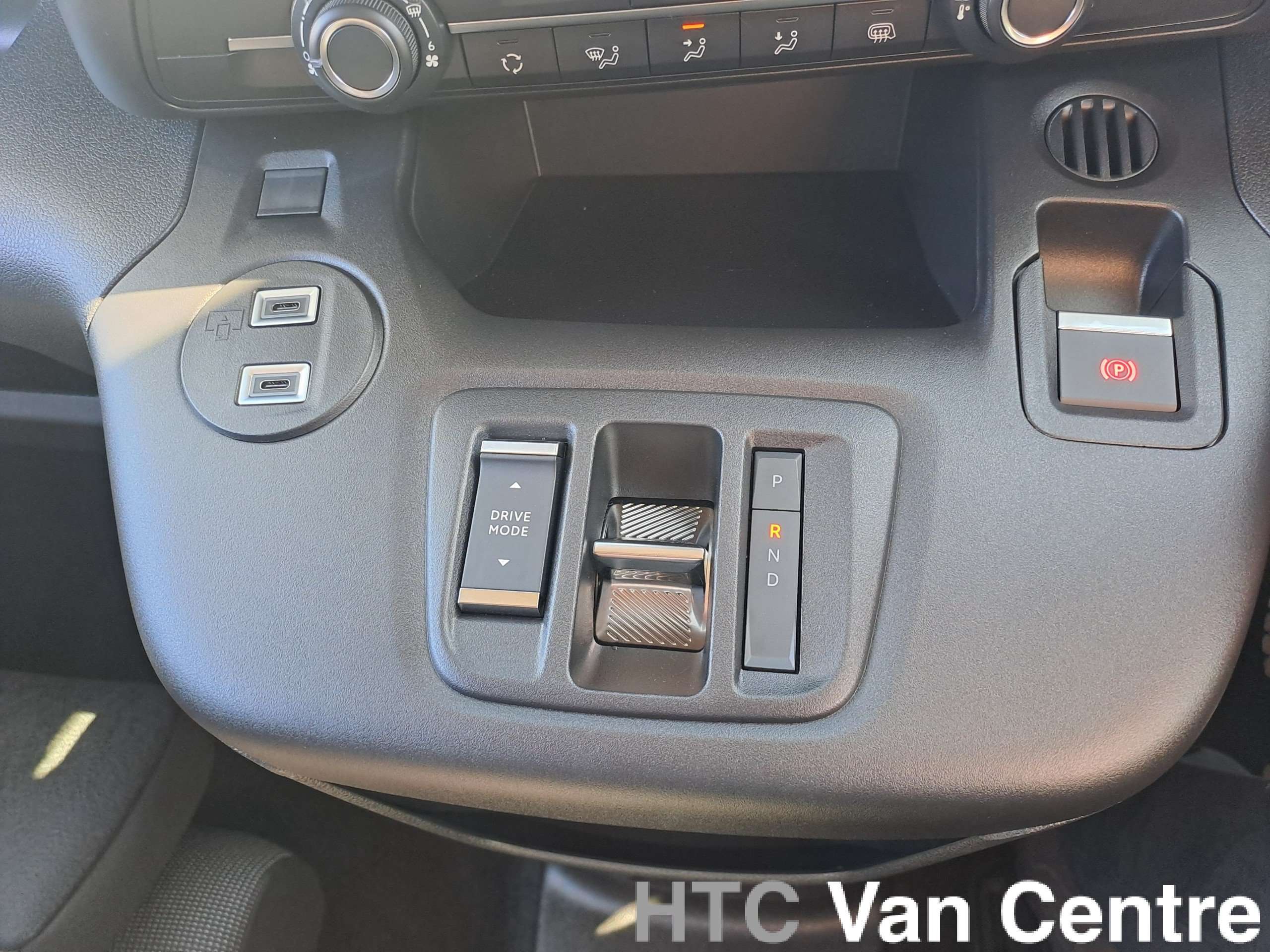 null FIAT E-DOBLO null FIAT E-DOBLO