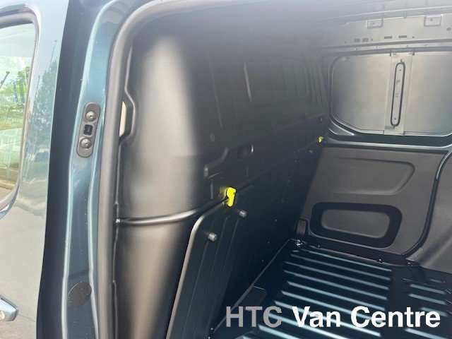 null FIAT DOBLO null FIAT DOBLO