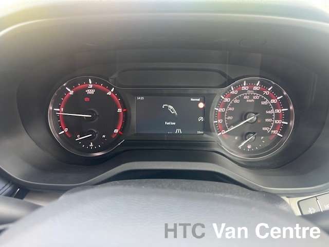 null MAXUS DELIVER 9 null MAXUS DELIVER 9