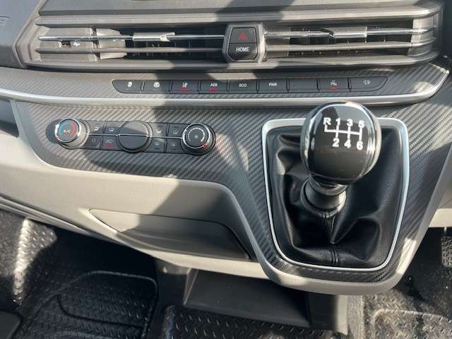 null MAXUS DELIVER 9 null MAXUS DELIVER 9