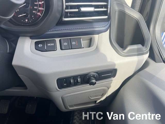 null MAXUS DELIVER 9 null MAXUS DELIVER 9