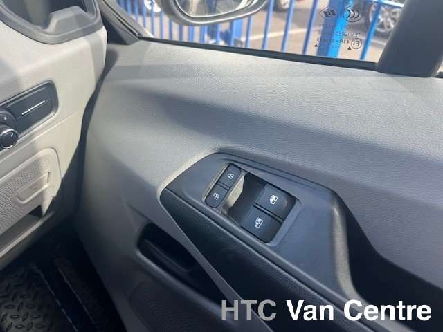 null MAXUS DELIVER 9 null MAXUS DELIVER 9