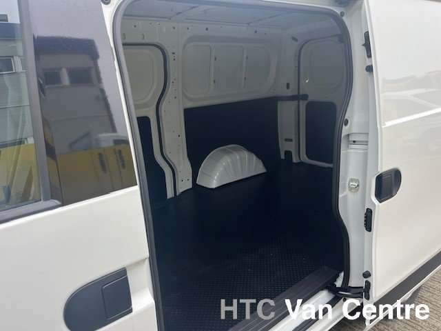 null MAXUS EDELIVER 5 null MAXUS EDELIVER 5