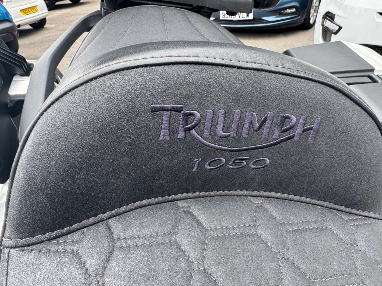 2013 TRIUMPH TIGER 1050 2013 TRIUMPH TIGER 1050