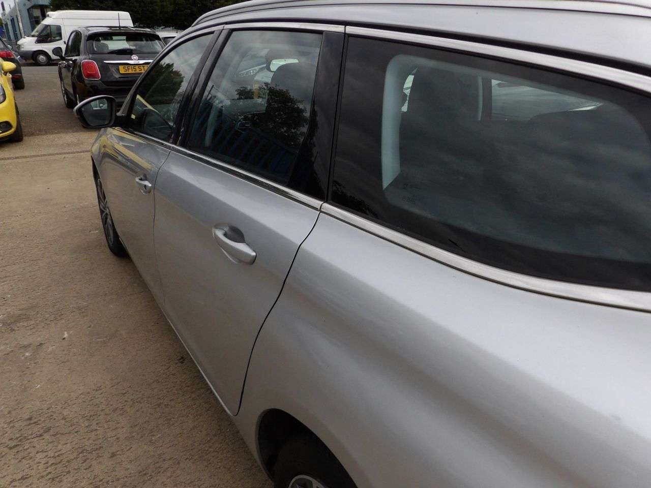 2016 PEUGEOT 308 SW 2016 PEUGEOT 308 SW