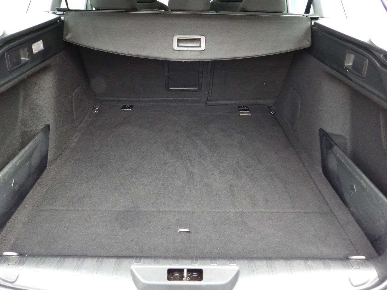 2016 PEUGEOT 308 SW 2016 PEUGEOT 308 SW