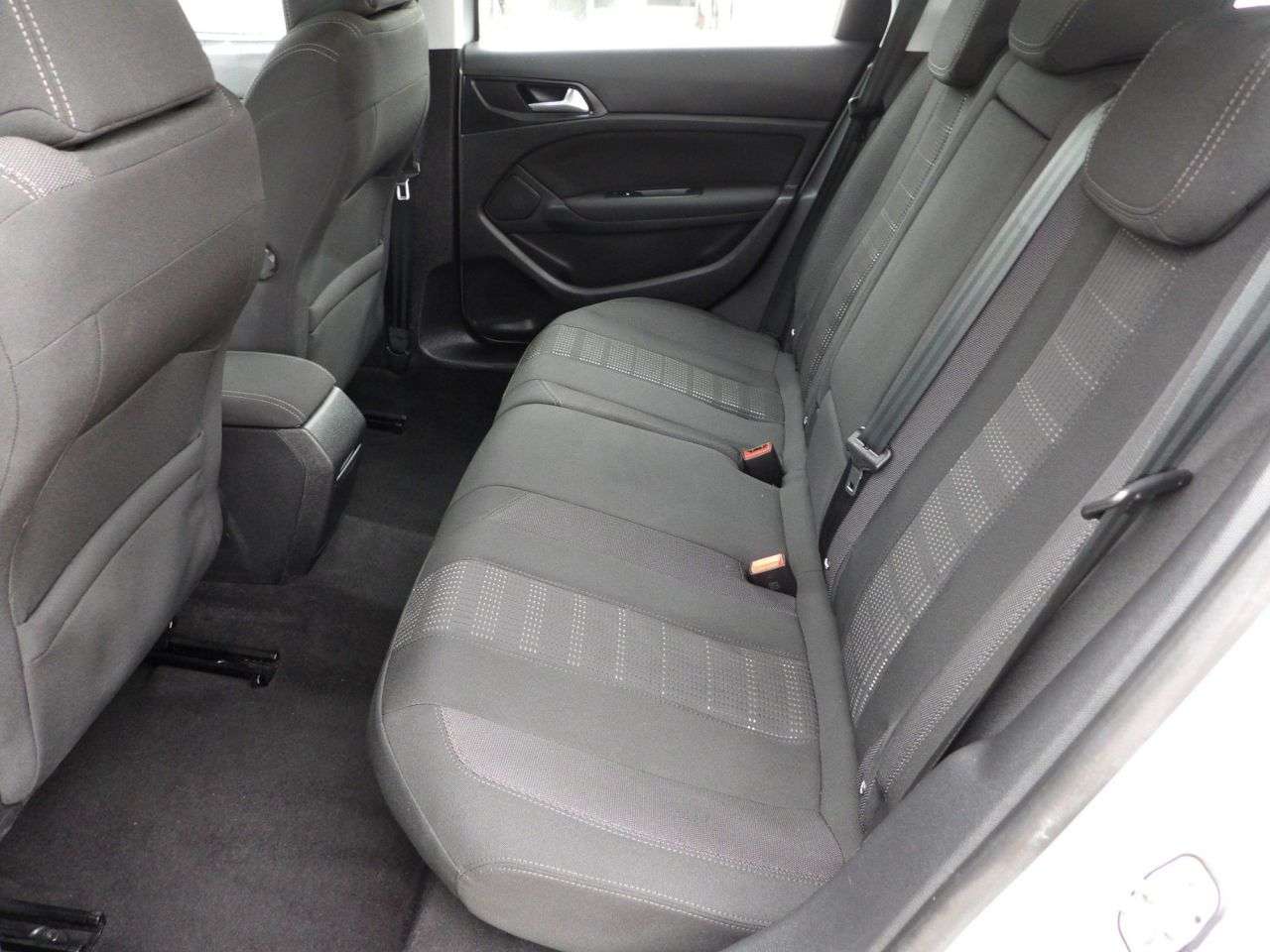 2016 PEUGEOT 308 SW 2016 PEUGEOT 308 SW