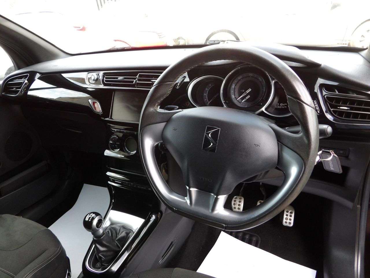 2016 DS AUTOMOBILES DS 3 2016 DS AUTOMOBILES DS 3