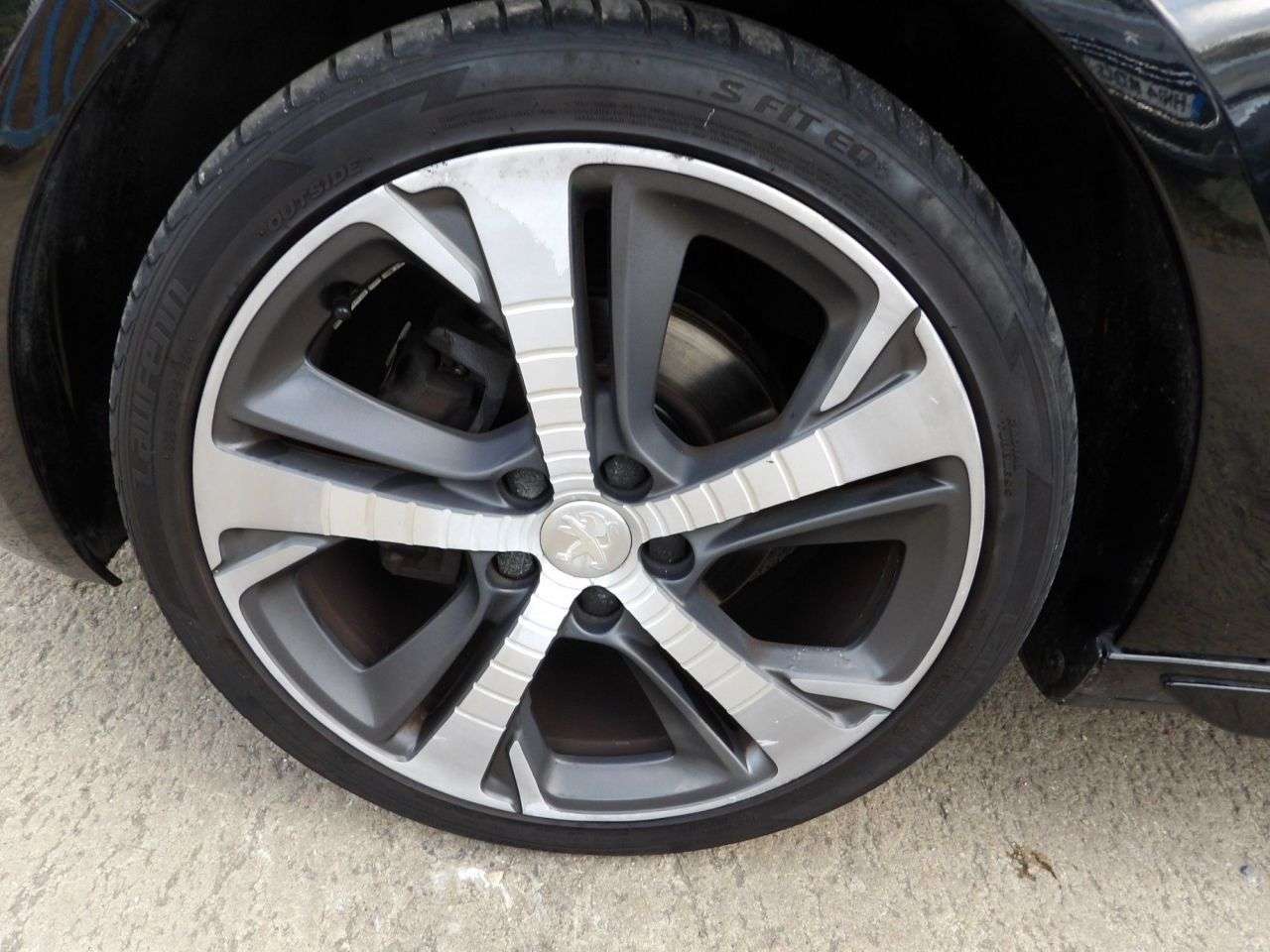 2016 PEUGEOT 308 2016 PEUGEOT 308