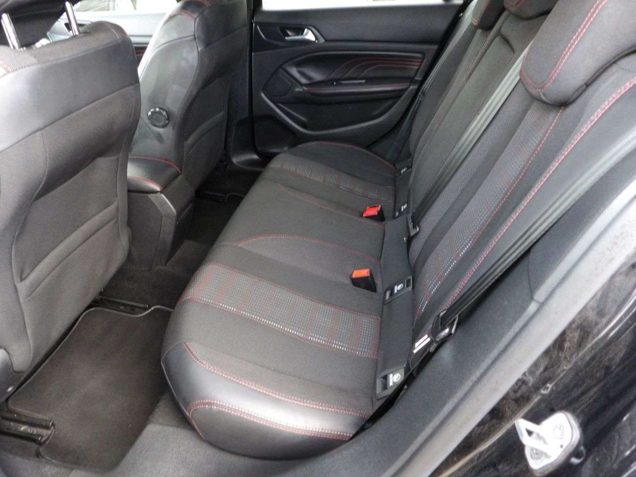 2016 PEUGEOT 308 2016 PEUGEOT 308