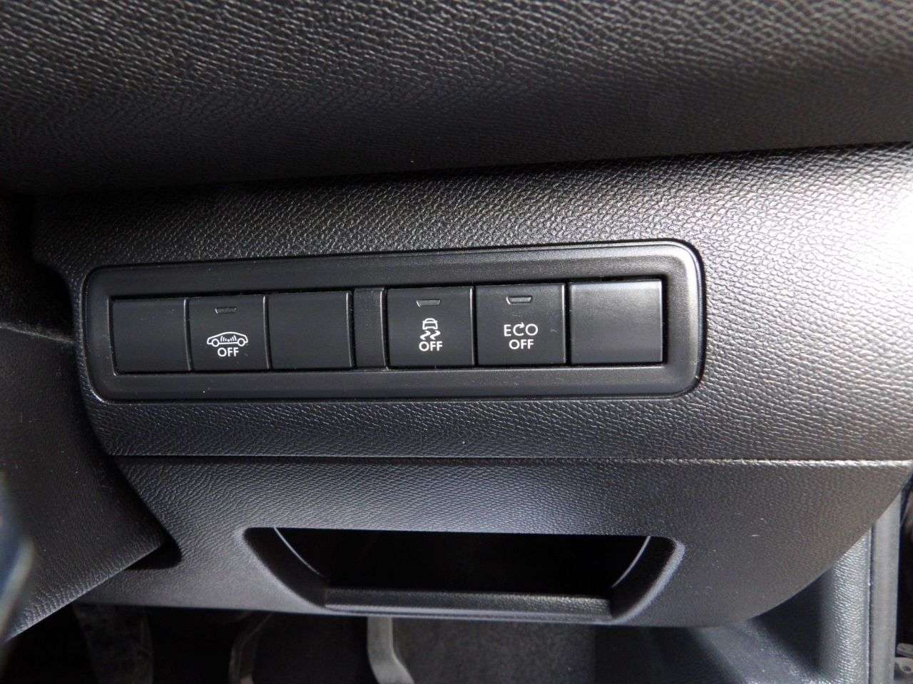 2016 PEUGEOT 308 2016 PEUGEOT 308