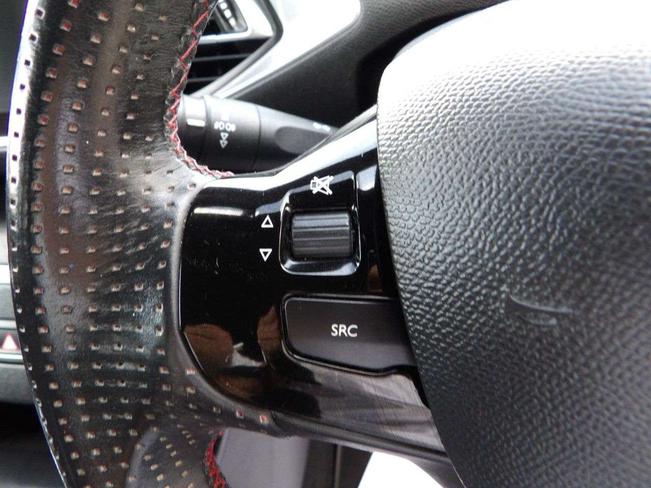 2016 PEUGEOT 308 2016 PEUGEOT 308