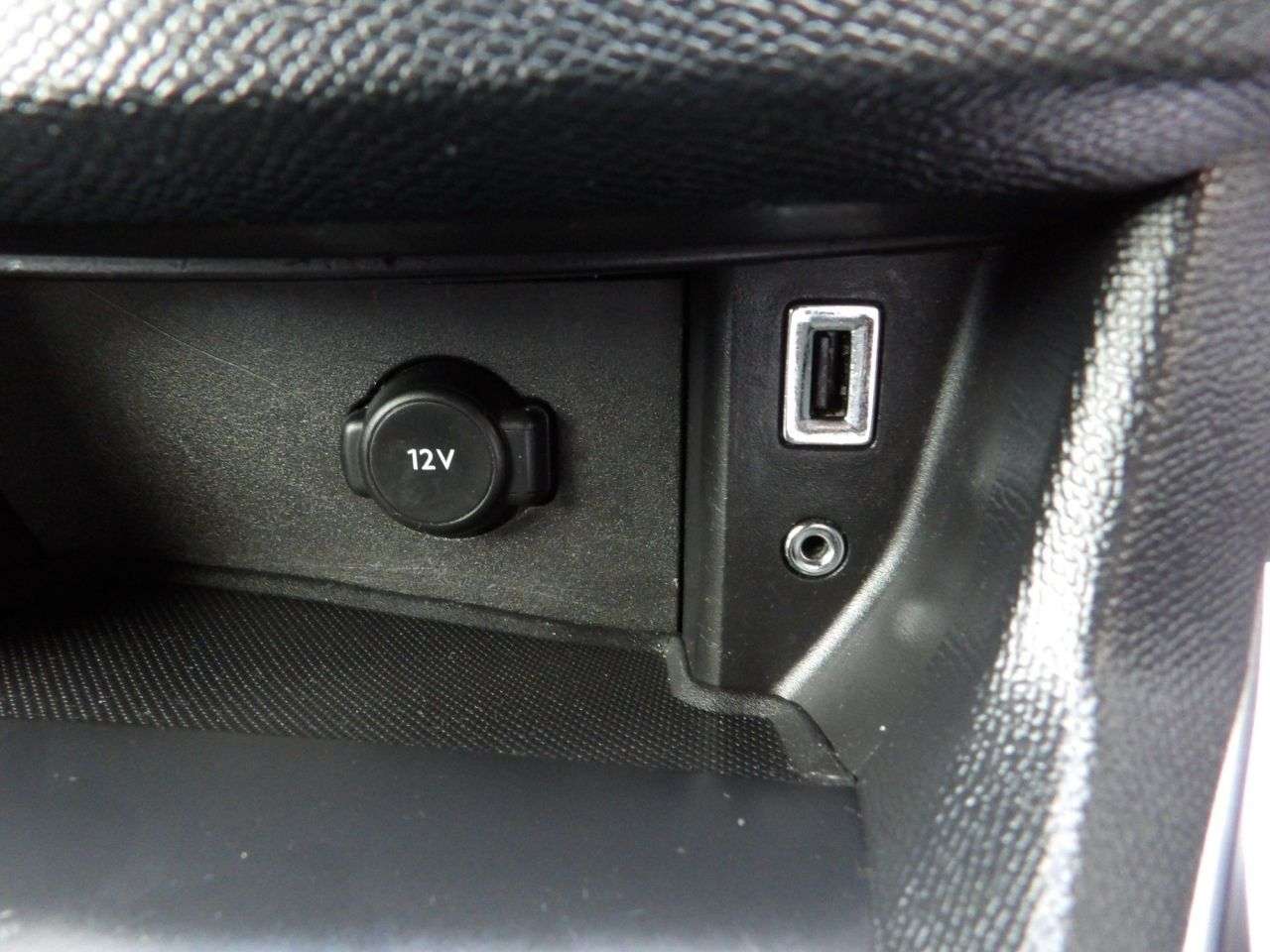 2016 PEUGEOT 308 2016 PEUGEOT 308