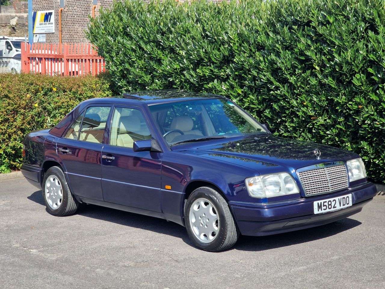 1994 MERCEDES-BENZ E-CLASS 1994 MERCEDES-BENZ E-CLASS