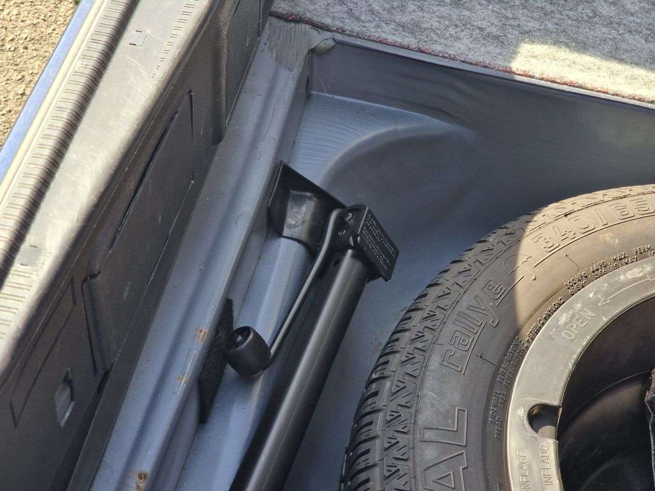 1994 MERCEDES-BENZ E-CLASS 1994 MERCEDES-BENZ E-CLASS