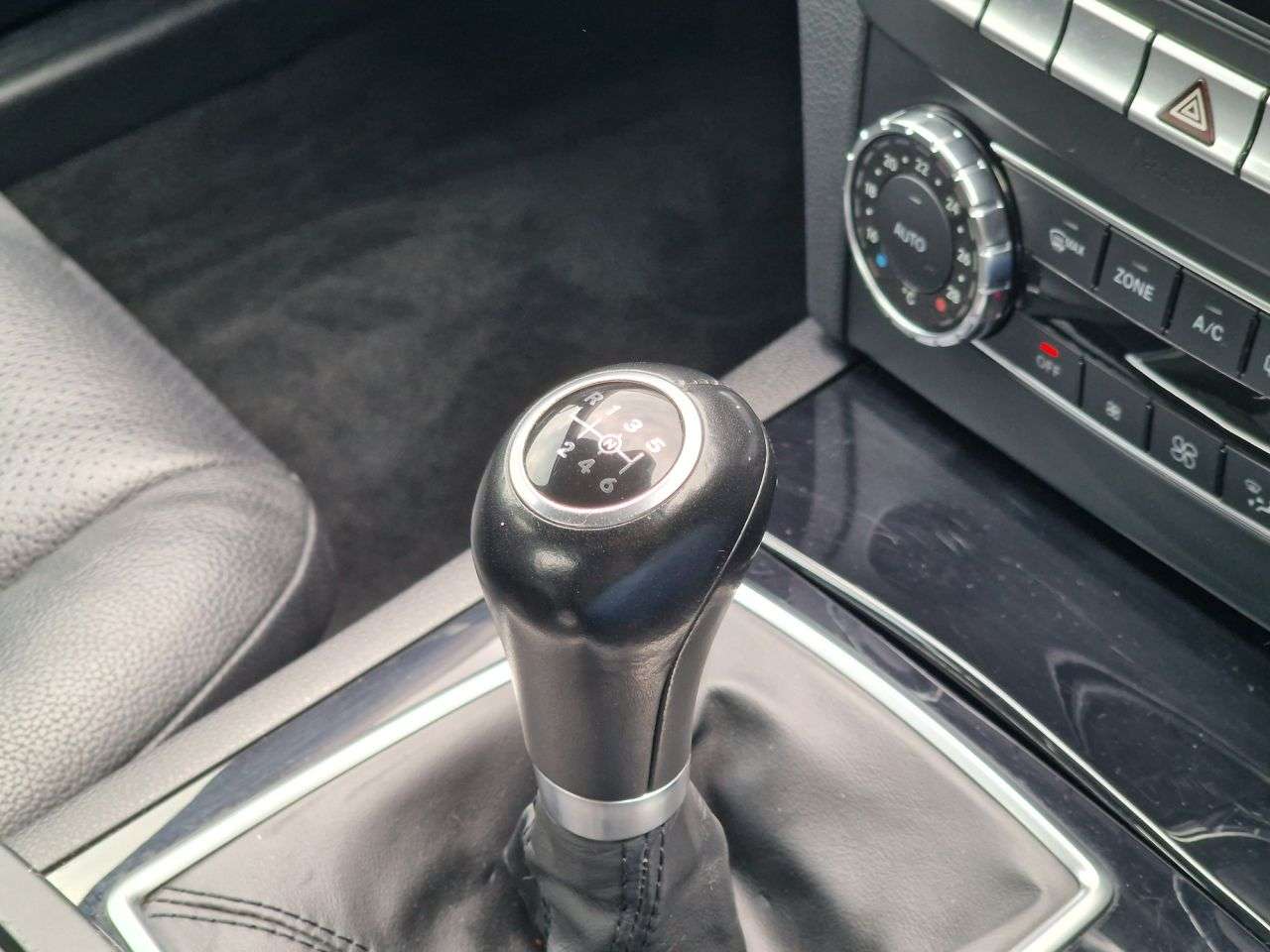 2012 MERCEDES-BENZ C-CLASS 2012 MERCEDES-BENZ C-CLASS