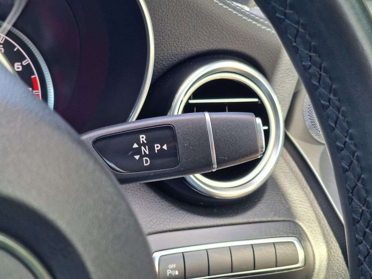 2017 MERCEDES-BENZ C-CLASS 2017 MERCEDES-BENZ C-CLASS